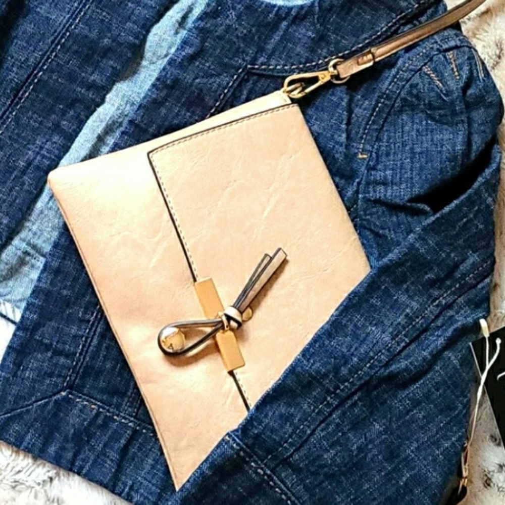 🖤Le Miel🤍 Vegan tan cross body  purse